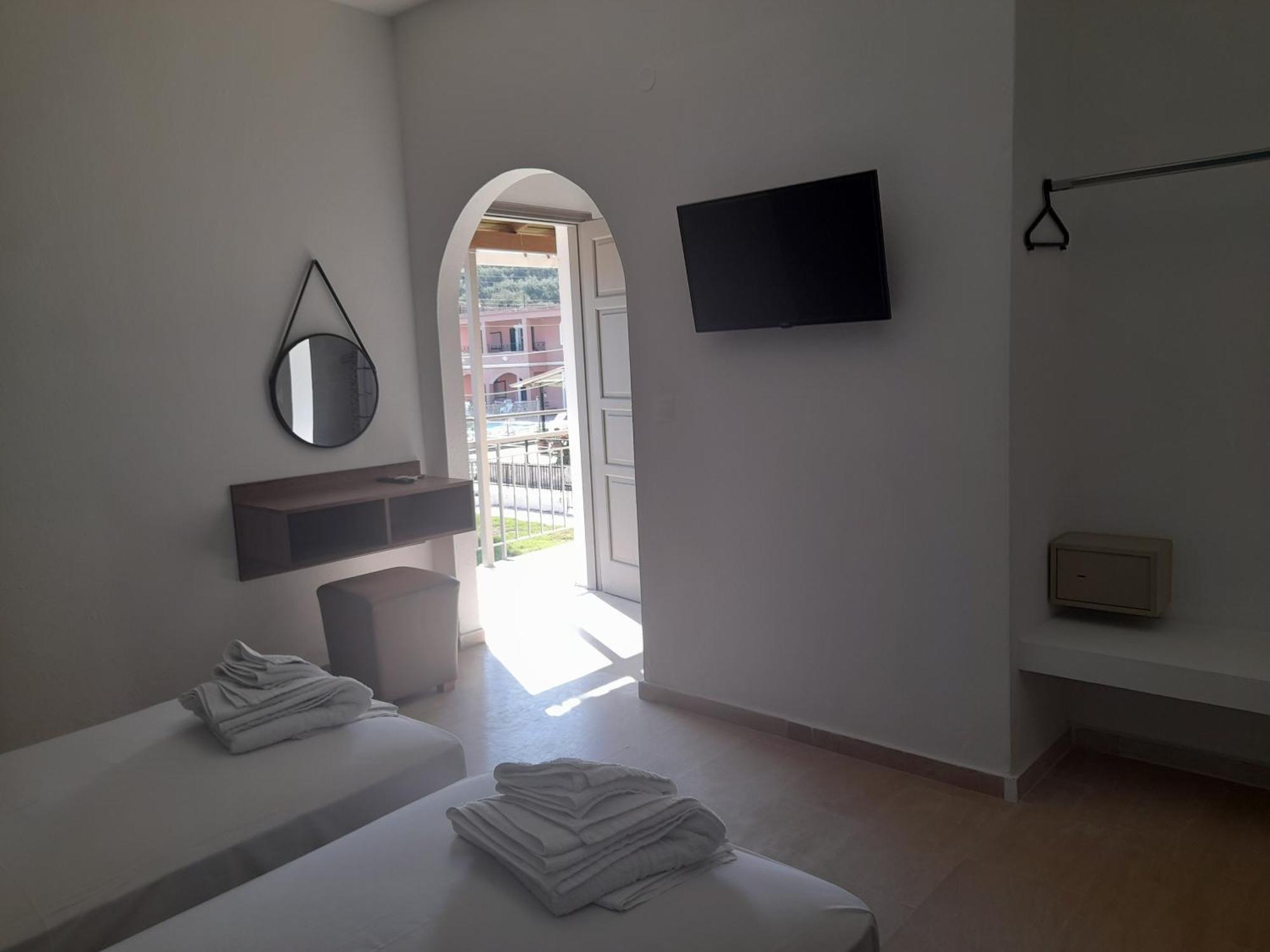 Euphoria Complexb Apartman Kávosz Kültér fotó